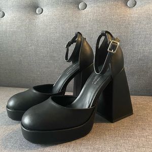 Call it spring Stelah Pumps